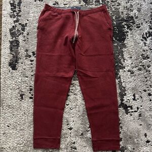 Vineyard Vines Red Sweatpants - Size L
